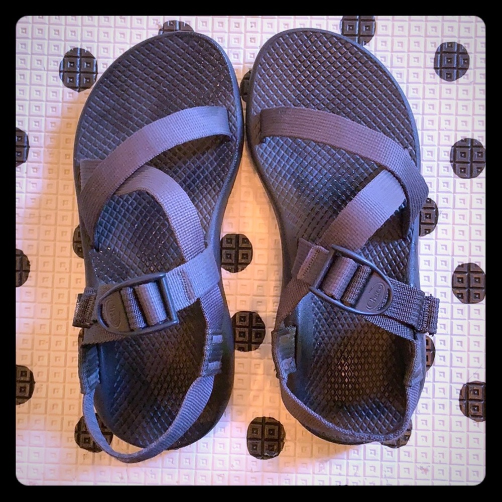 💜LIKE NEW💜 Z Classic Chaco sandals